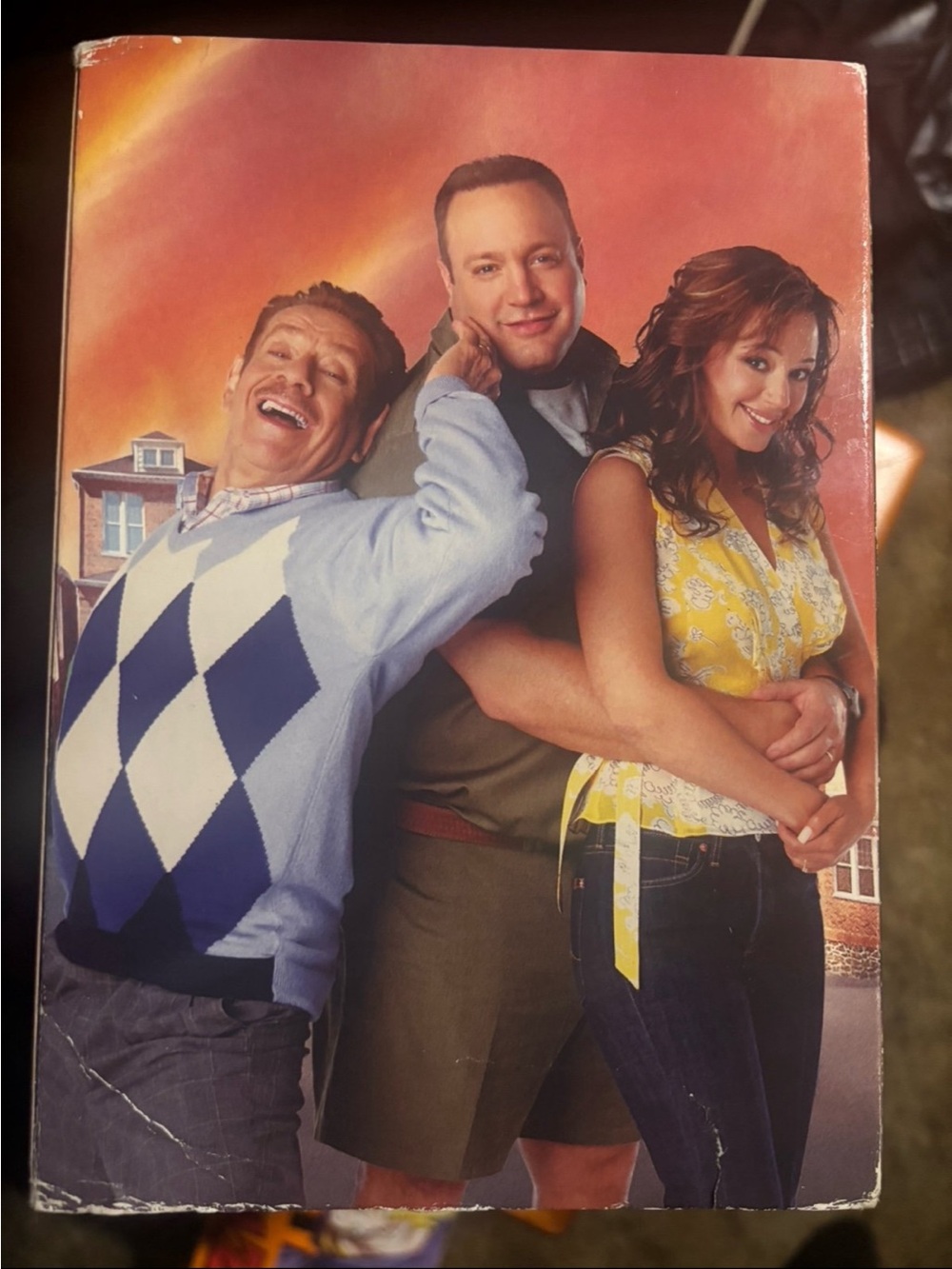 King of queens Box set-Orange Background with Blue, Yellow & White Clothing